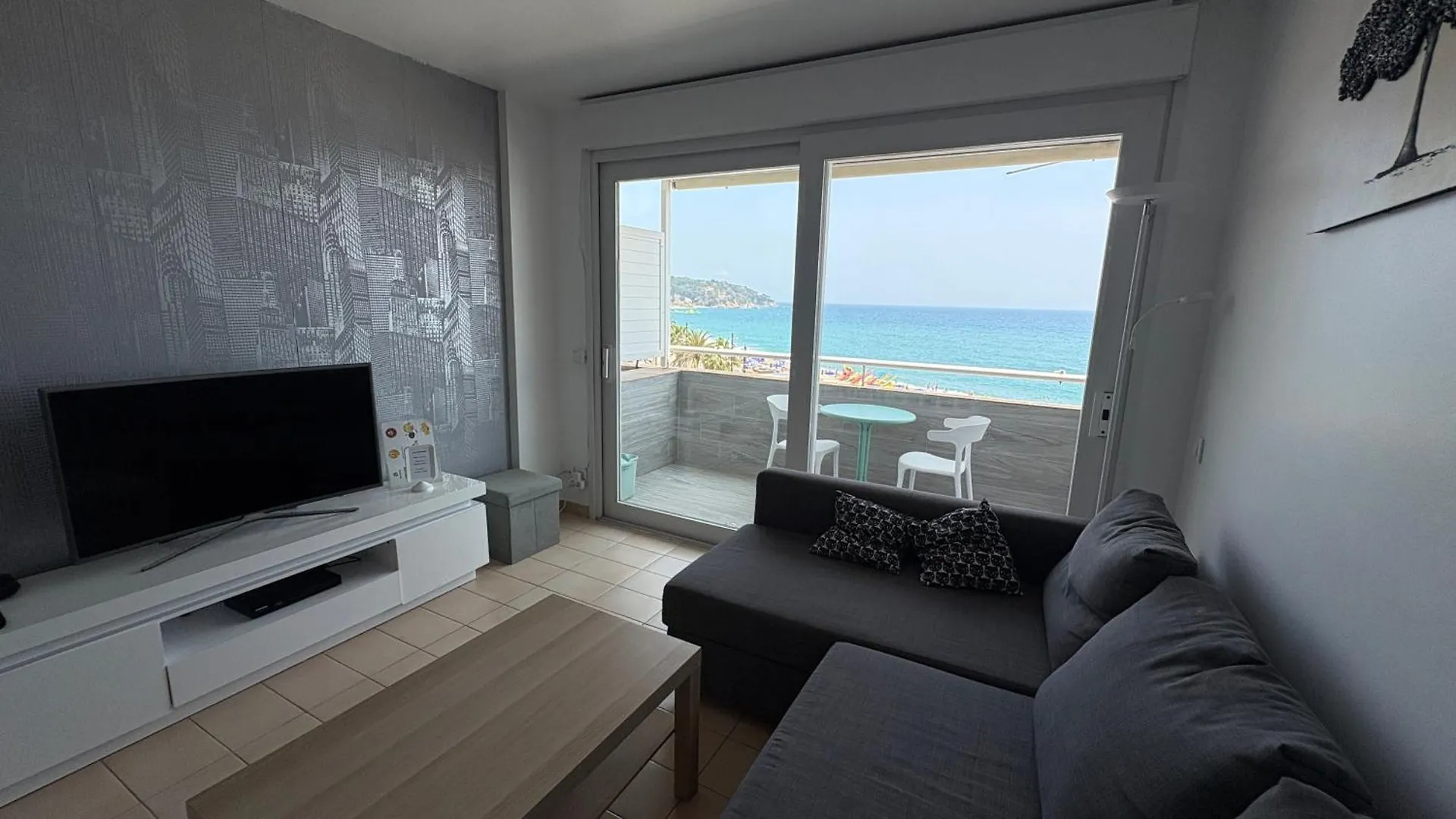 Apartments Paradise Lloret Lloret de Mar