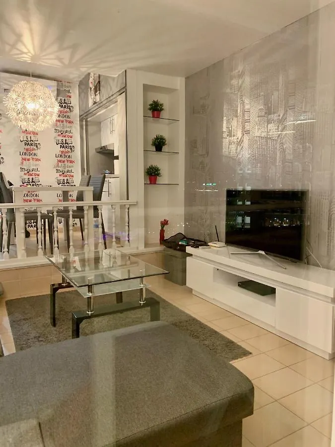 Apartments Paradise Lloret Lloret de Mar 0*,